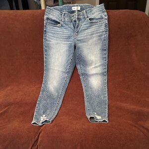 BKE Light Blue Ankle Jeans